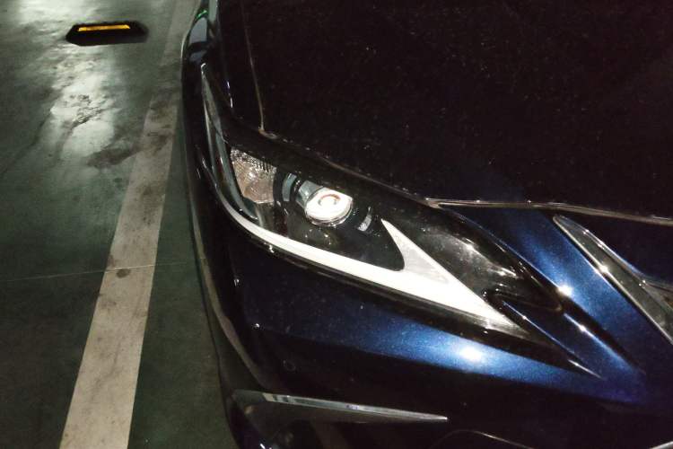 Used Lexus ES 2020 200 Excellence Edition