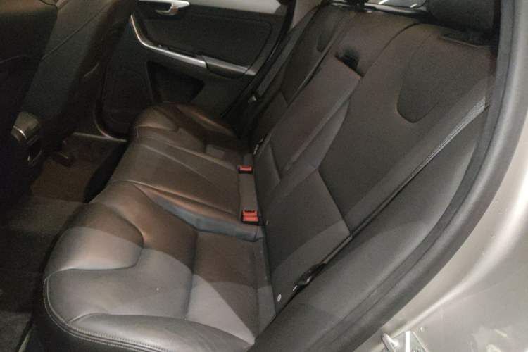 Used Volvo XC60 2015 T5 Smart Upgrade Model