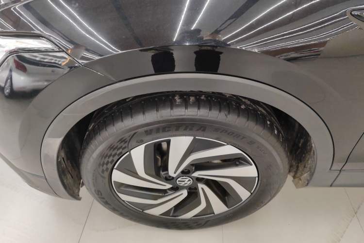 TDK.VehicleDetails.img