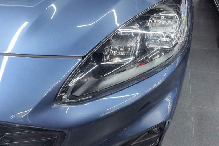 Used Ford Escape 2020 EcoBoost 245 Four-Wheel Drive ST-LINE Deluxe Edition
