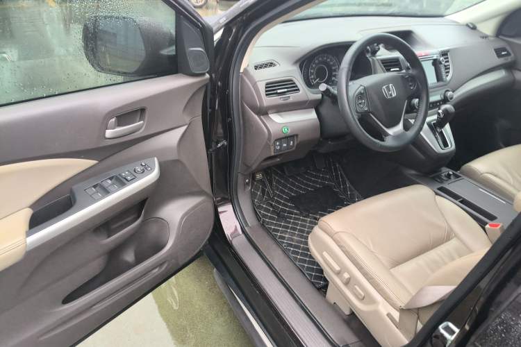 Used Honda CR-V 2013 2.4L four-wheel drive luxury version