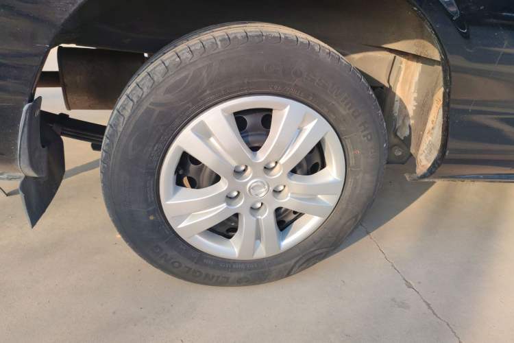 Used FORTHING Lingzhi 2019 M5L 1.6L 7-Seater Exclusive Model China VI Standard