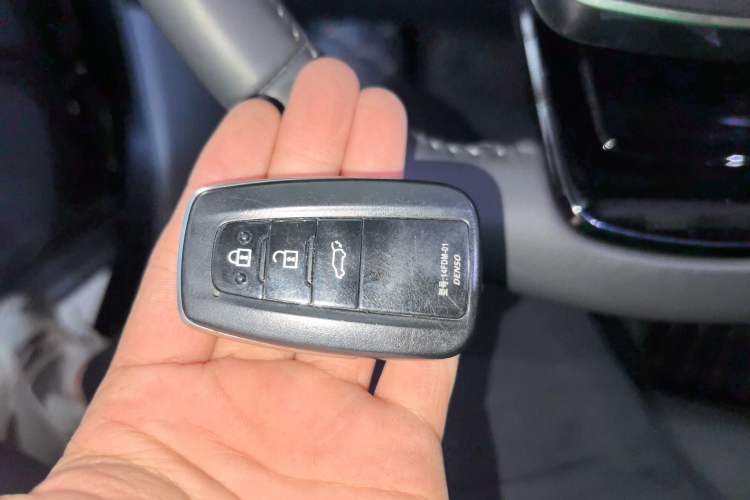 Used Toyota Crown Kluger 2023 2.5L HEV Four-Wheel Drive Prestige Edition
