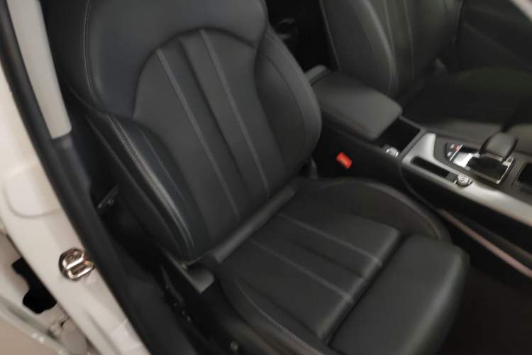 Used Audi A4L 2023 40 TFSI Fashion Dynamic Model