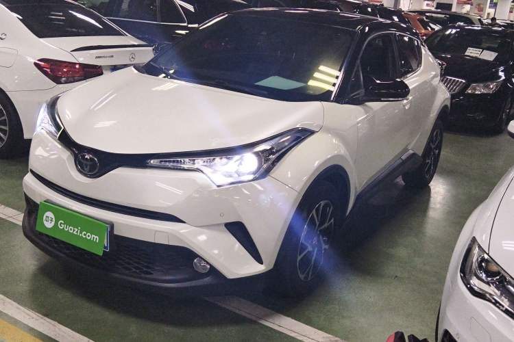 Used Toyota C-HR 2020 2.0L Leading Edition
