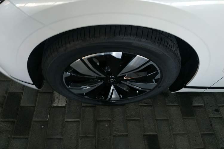 Used  A07 2025 Range-Extended "Truly Delicious" 140 Elite Version
