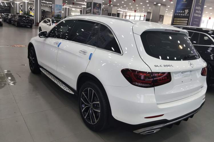 Used Mercedes-Benz GLC 2021 GLC 300 L 4MATIC Dynamic Model