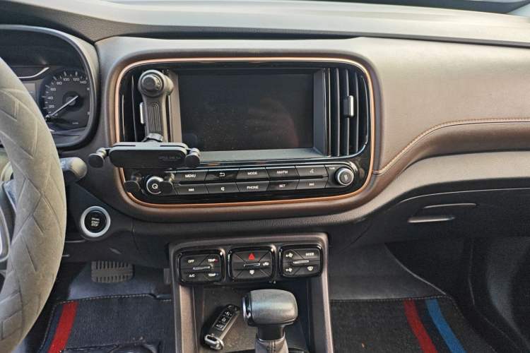 Used GAC Trumpchi GS3 2019 235T Automatic Elite Edition
