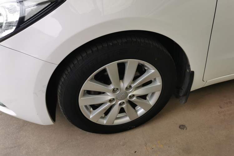 Used Kia K3 2015 1.6L Automatic GLS