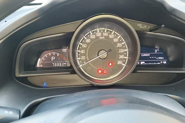 Used Mazda Mazda 3 Axela 2017 Sedan 1.5L Automatic Comfort Model Emission Standard China V