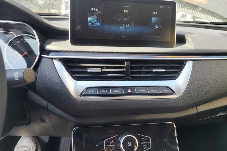 Used Hongqi H5 2022 Classic Model Facelift 1.5T DCT Qiyun Edition
