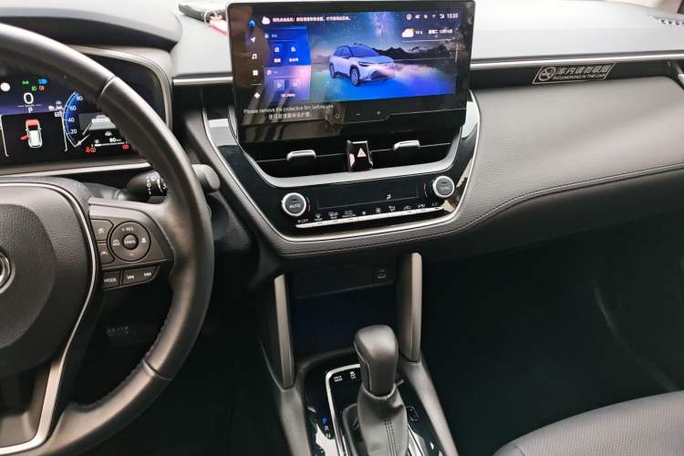 Used Toyota FRONTLANDER 2023 2.0L Smart Electric Hybrid Dual-Engine Deluxe Version
