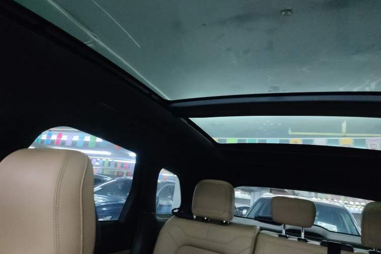 Used Lincoln Corsair 2021 2.0T Two-Wheel-Drive Luxury Edition
