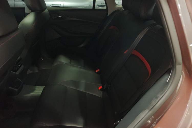 Used MG 5 2023 180 DVVT CVT Luxury Edition
