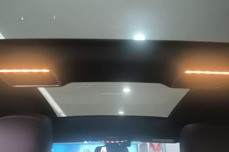 Used Mercedes-Benz GLC 2019 GLC 200 L 4MATIC
