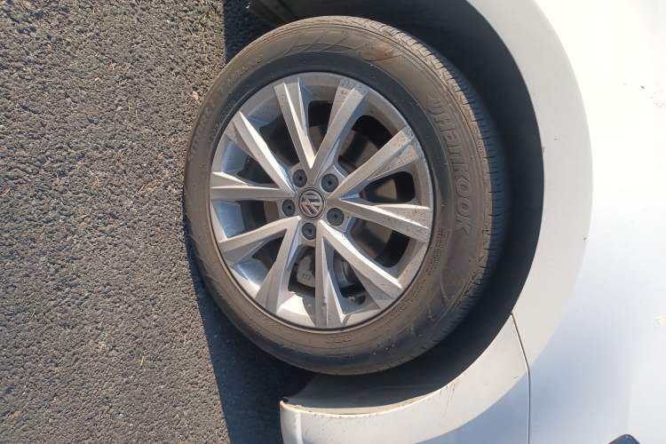 Used Volkswagen Lavida 2017 1.6L Automatic Comfort Edition