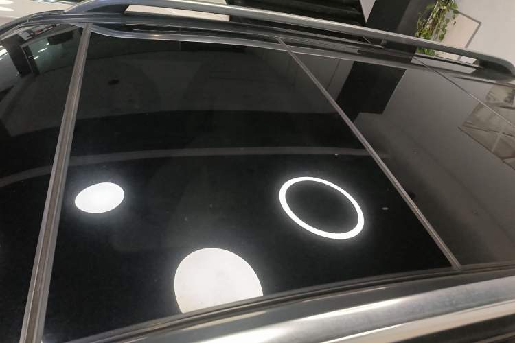 Used Mercedes-Benz GLK-Class 2015 GLK 260 4MATIC Dynamic Edition Ultimate Version
