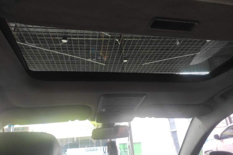 Used Chevrolet Captiva 2014 2.4L 4x4 Flagship Edition 7 Seats