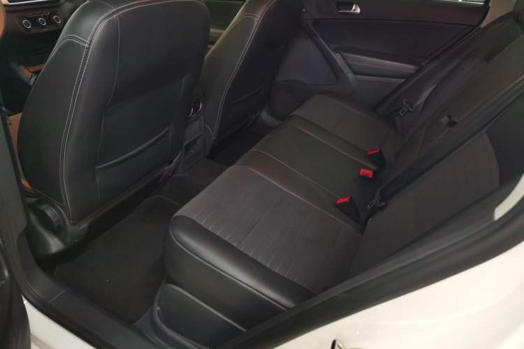 Used Volkswagen Tiguan 2017 300TSI Automatic Two-Wheel Drive Silk Road Luxury Edition
