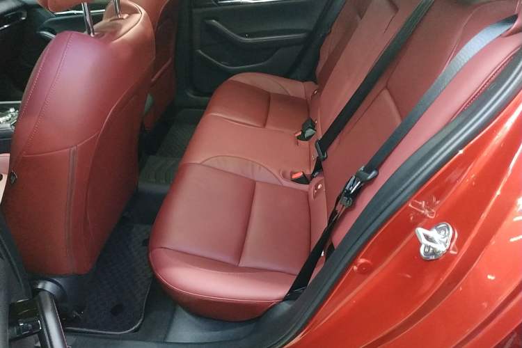 Used Mazda Mazda 3 Axela 2022 2.0L Automatic Premium Black Obsidian Edition