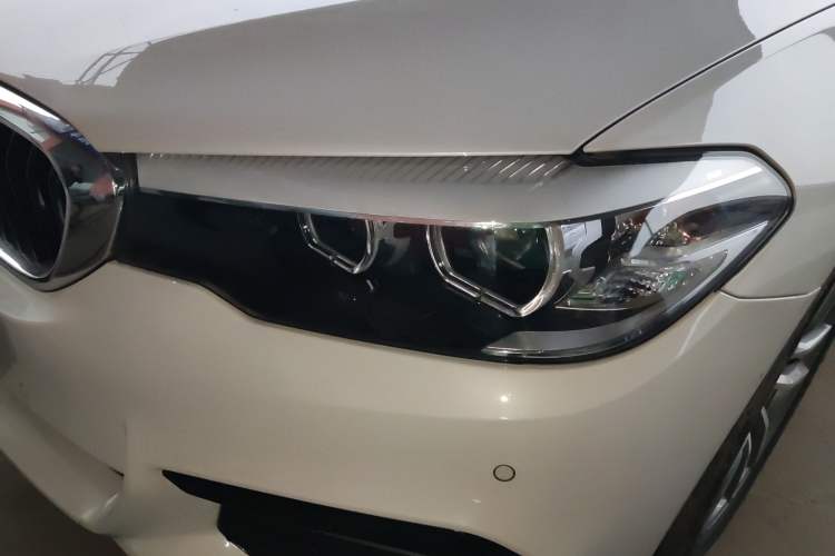 Used BMW 5 Series 2019 Restyled 525Li M Sport Package
