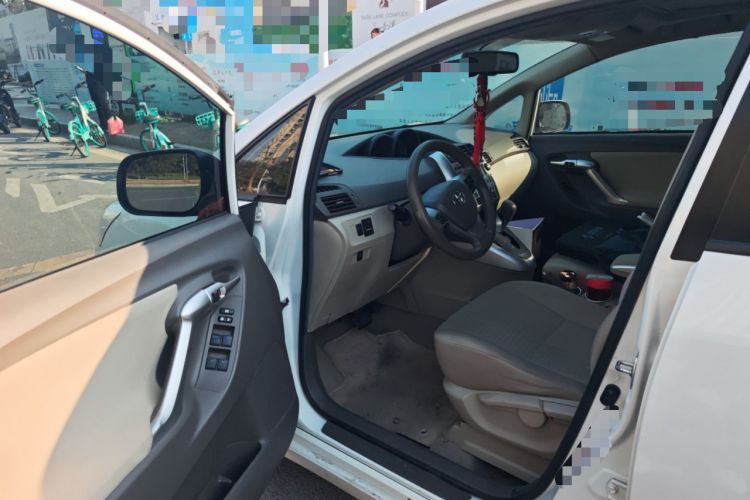 Used Toyota Verso 2014 Starlight 180G CVT Comfort Edition