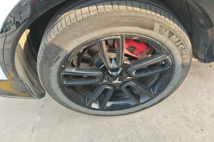 Used VOYAH FREE 2025 318 318 km Rear-Drive Touring Edition
