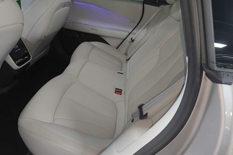 Used XPeng P7+ 2024 Long-Range Max
