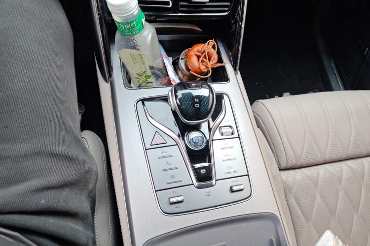 Used BYD Tang New Energy 2025 DM-i 115KM Flagship Model
