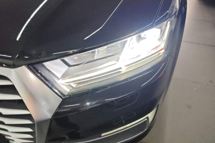 Used Audi Q7 New Energy 2019 55 e-tron
