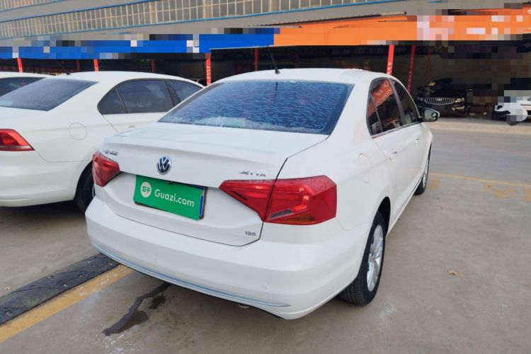 Used Volkswagen Jetta 2017 1.5L Manual Comfort Model
