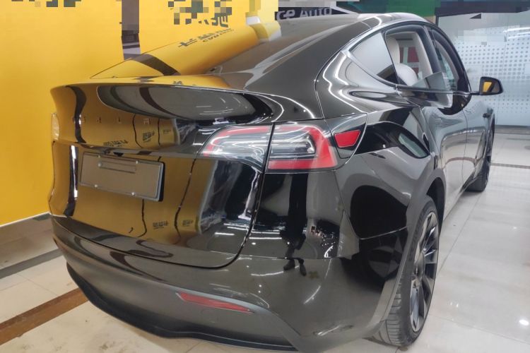 Used Tesla Model Y 2024 Long-Range All-Wheel-Drive Version
