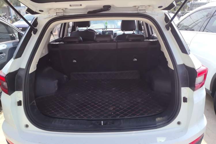 Used Changan CS55 2018 1.5T Automatic Colorful Edition China V Standard
