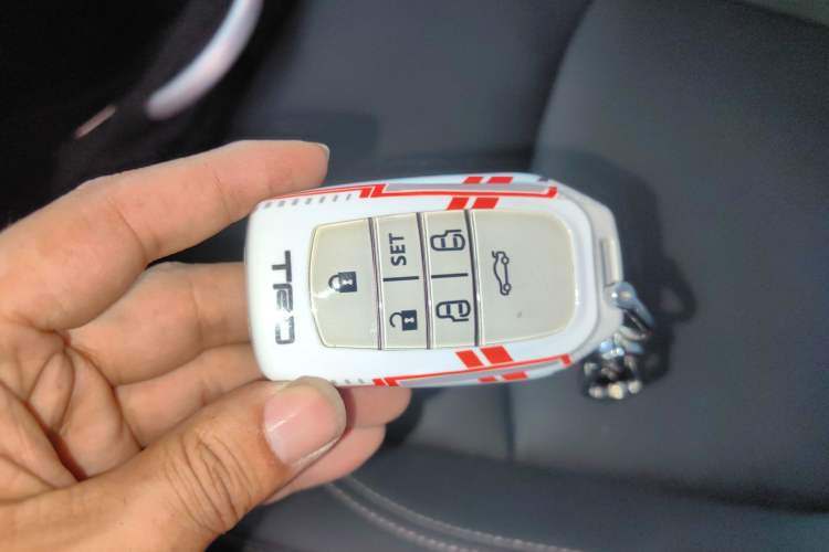 Used Toyota Sienna 2024 2.5L Hybrid Prestige Deluxe Edition
