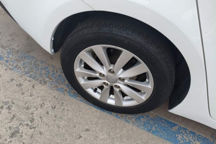 Used Kia K3 2015 1.6L Automatic GL
