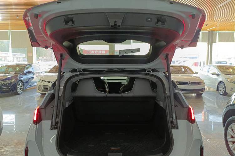 Used Zeekr X 2023 Rear-Drive YOU Edition 4 Seats
