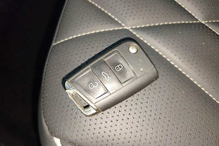 Used Volkswagen Tiguan L 2024 300TSI Automatic Two-Wheel Drive Smart Edition