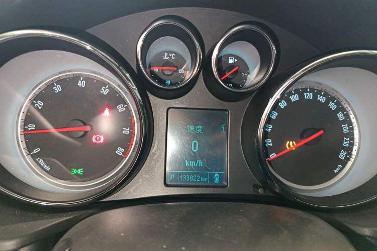 Used Buick Regal 2015 1.6T Leading Technology Model
