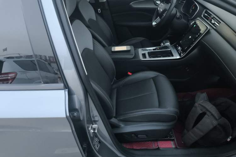 Used Roewe RX5 2020 PLUS 300TGI Automatic Ali National Style Ronglin Edition
