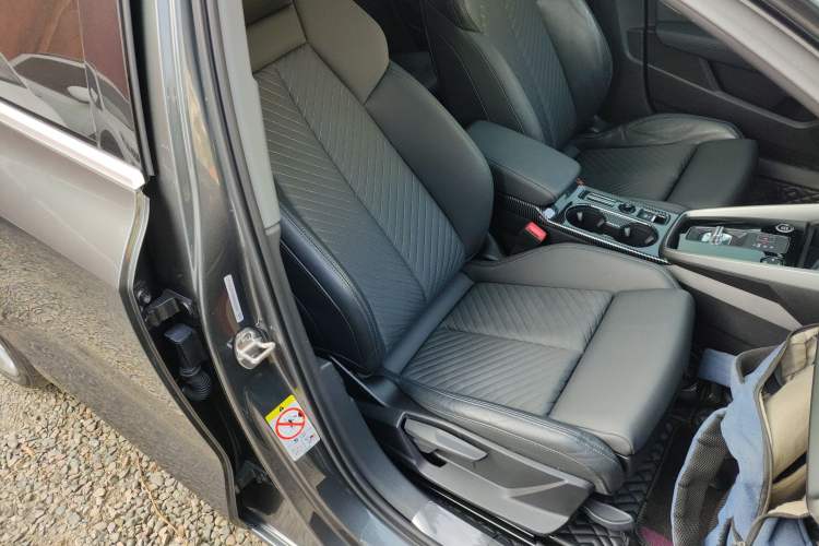 Used Audi A3 2021 A3L Limousine 35 TFSI Fashionable and Elegant Model
