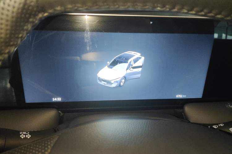 Used Venucia V 2024 260T Idol Joy Ride Pro Edition