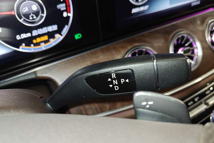 Used Mercedes-Benz E-Class 2017 E 300 L Luxury Model
