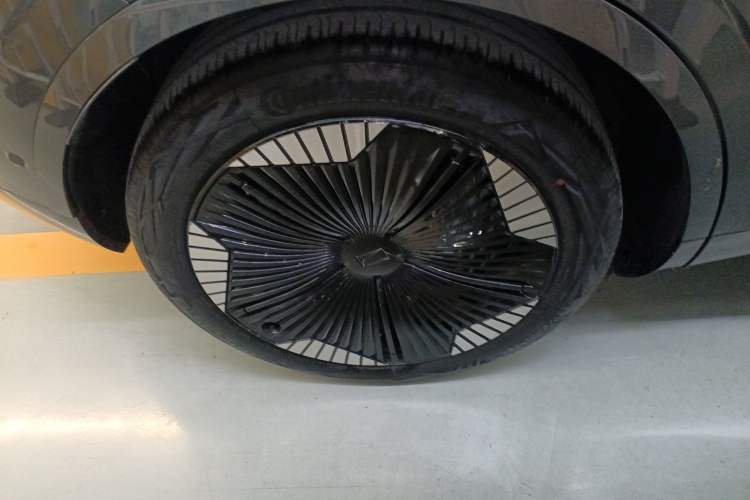 Used  11 2023 Harmony 90° Four-Wheel Drive Version