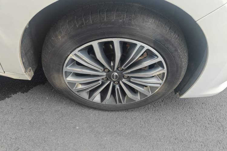 Used GAC Trumpchi M6 2019 270T DCT Luxury Edition (7-seater) China VI
