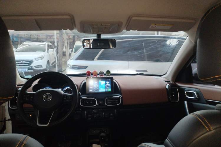 Used Dongfeng Aeolus AX4 2017 1.6L DCT Trendy Style
