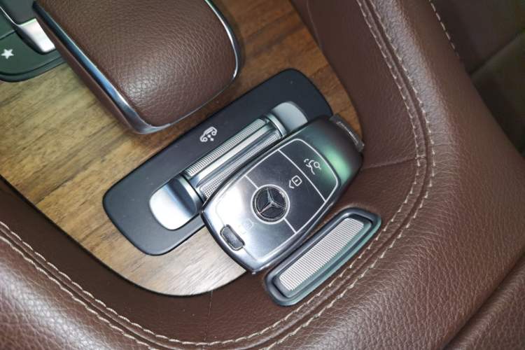 Used Mercedes-Benz GLE 2024 GLE 450 4MATIC Stylish Model
