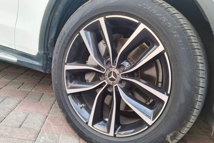 Used Mercedes-Benz GLC 2021 GLC 300 L 4MATIC Dynamic Model