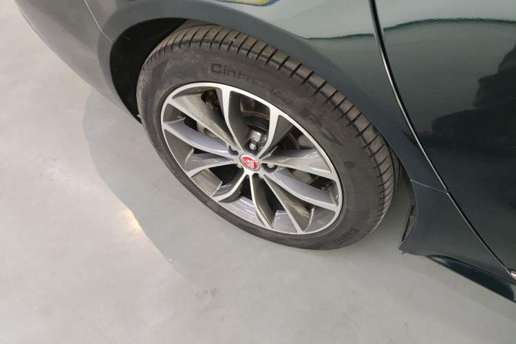 Used Jaguar XFL 2023 XFL 2.0T P250 Two-Wheel-Drive Elite Sport Edition
