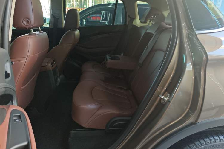 Used Buick Envision 2019 28T Four-Wheel Drive Elite Version China VI Standard
