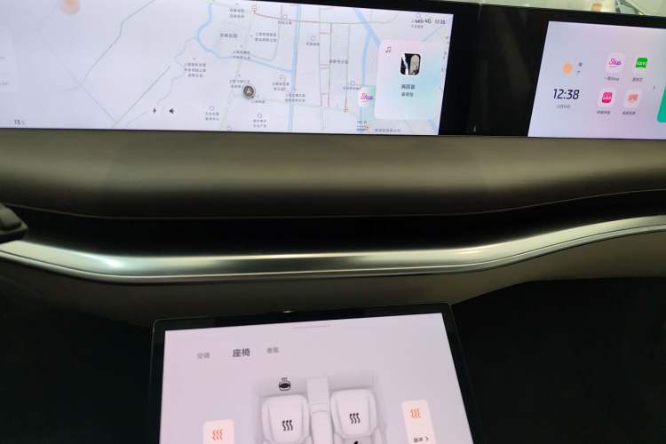 Used  L7 2022 Pro Model